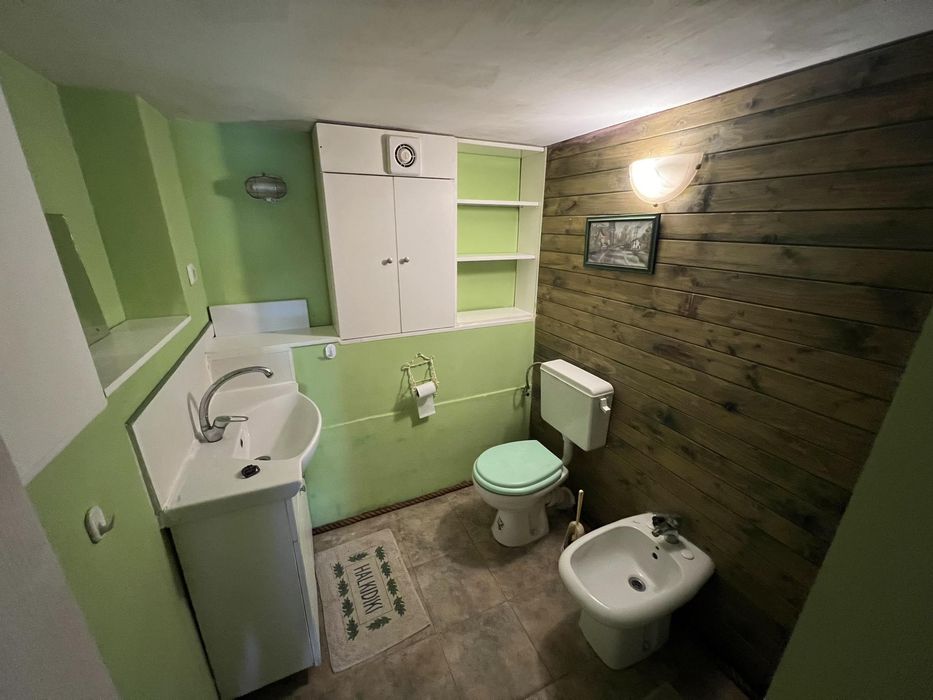 Тристаен апартамент, под наем, м-т Траката