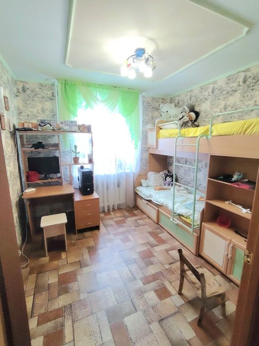 3 ком кв 8 эт Строитель Жигули