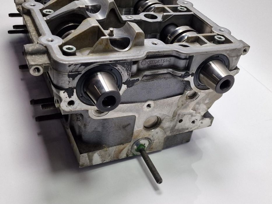 Chiulasa Completa Cu 2 Axe Came Audi A4 Iii 8Ec, B7 2004 - 2008 2.0 Tdi Brd 03G103373A