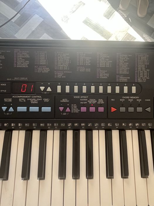 Orga yamaha psr-210