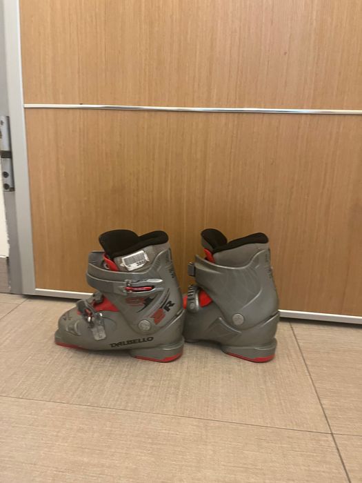 Детски ски и ски обувки Rossignol