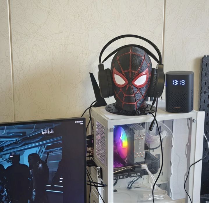 Фигурка-подставка Человек-паук (Miles Morales), 23 см, коллекционная