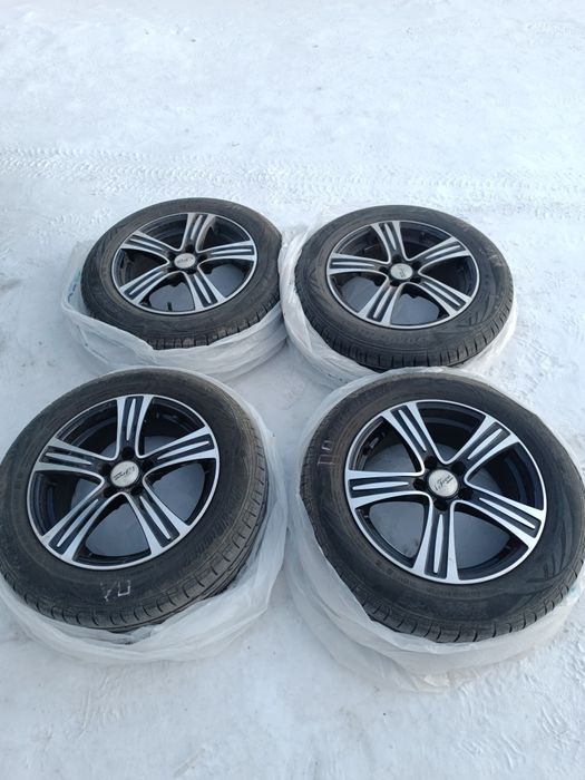 Продам диски с резиной