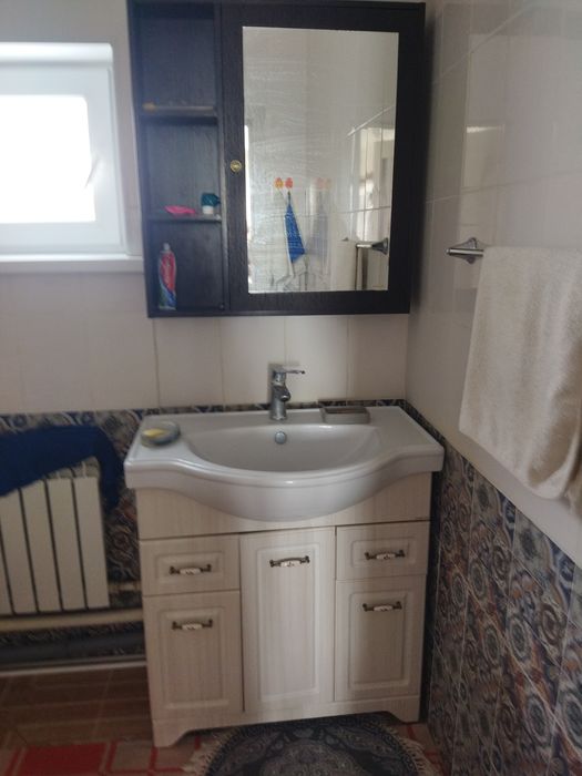 Зеркало шкаф сатылады