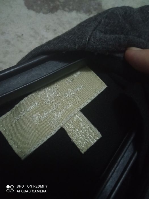 Продам платье серое