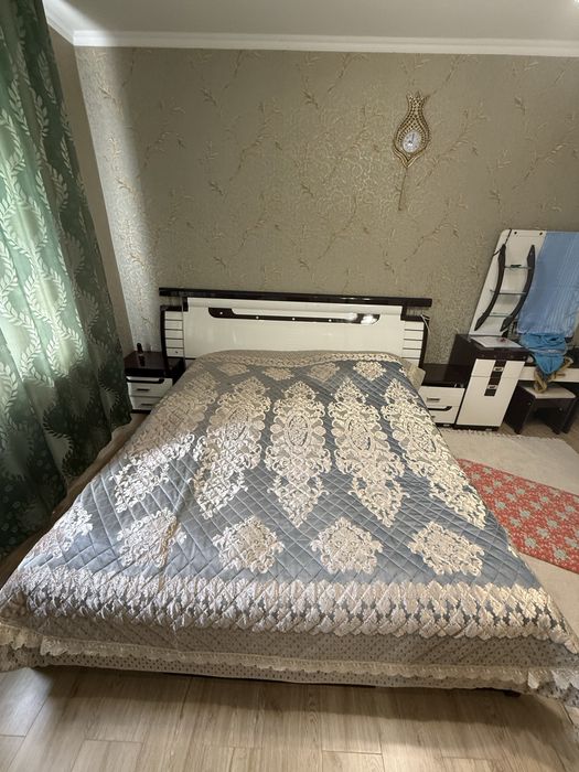 Продам кровать двуспальную