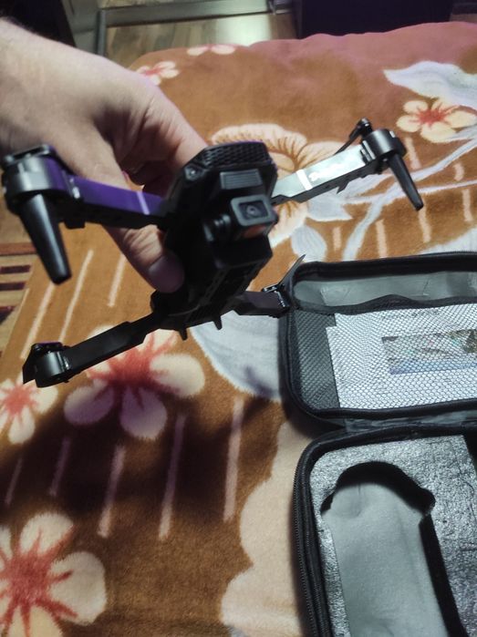 Drona cu camera video