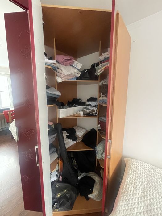 Продам два шкафа