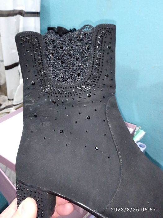 Полусапоги замшевые 39