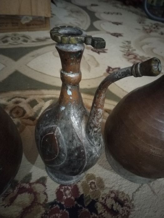 Старинные кувшины 20 века