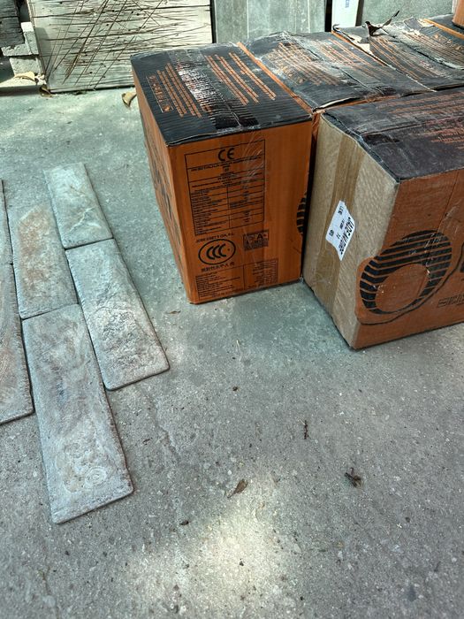 Декоративни Испански плочки