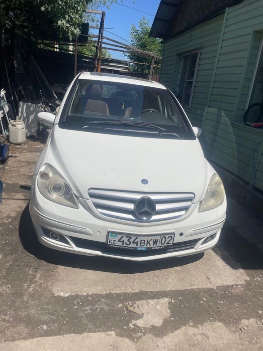 Mersedes w245 b170
