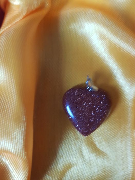 Естествени камъни-обработени