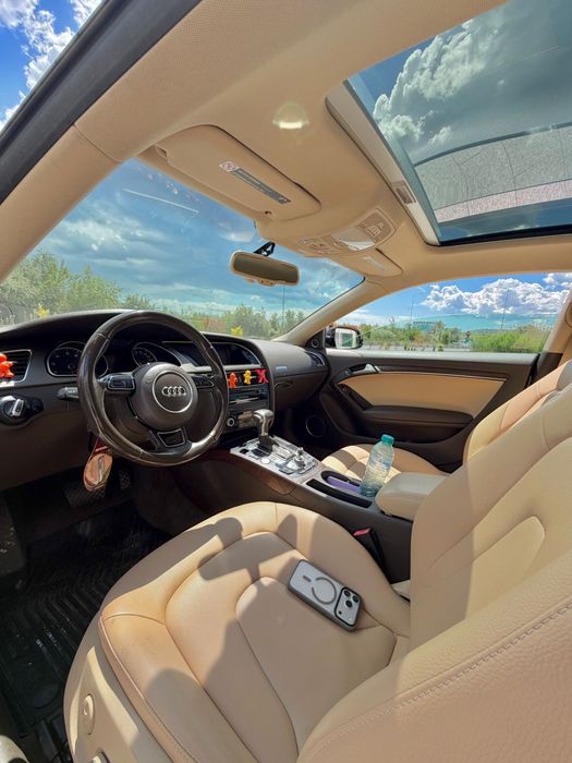 Audi A5 Coupe. 330CP
