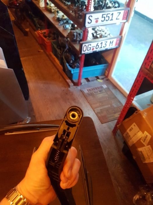 Задний дворник на Toyota Highlander