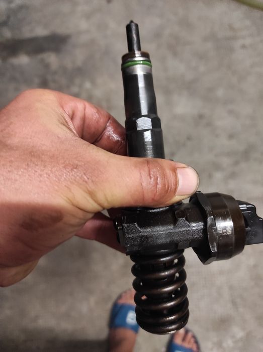 Injectoare Bosch AUDI A3 2.0 TDI cod motor BMM