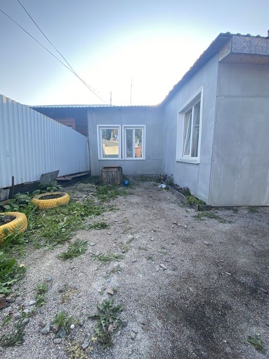 Срочно продам часть дома в рабочем!