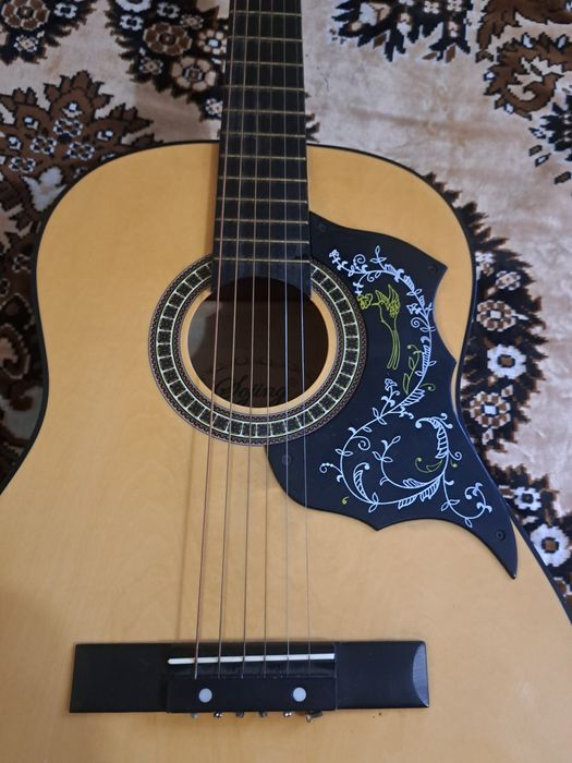 Продам Новую Гитару из Германии