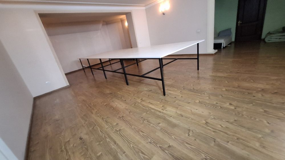 Bichuv stol loft zakazga