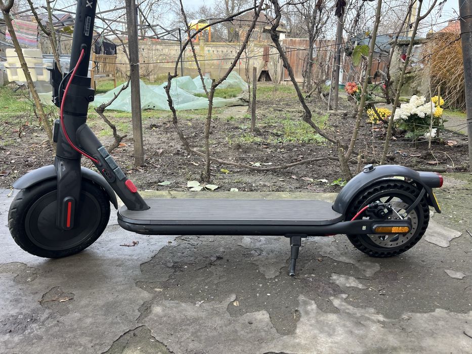 Vand trotineta electrica