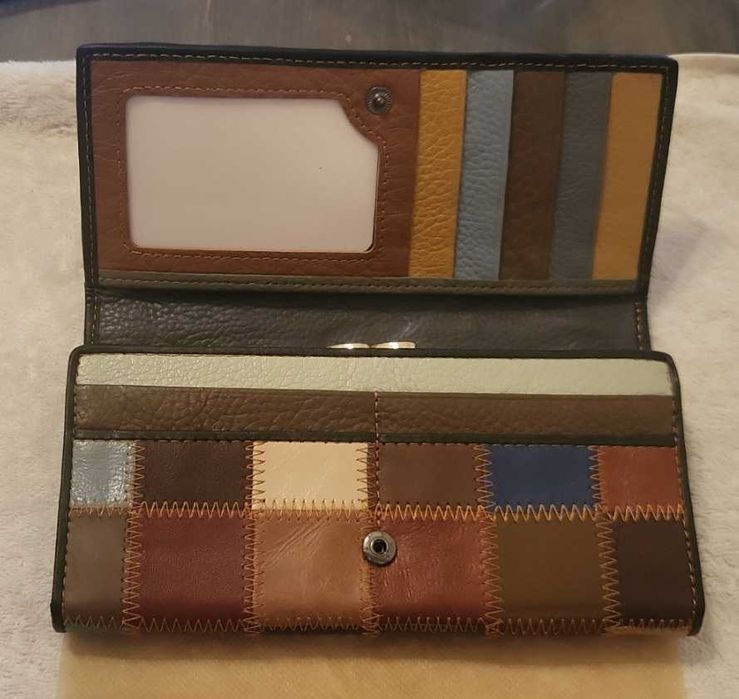 Голям кожен портфейл - естествена кожа