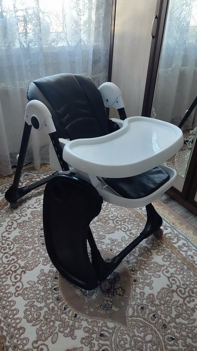 Продается стульчик для кормления
