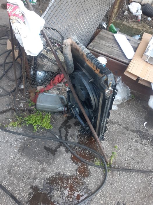 радиатор със перки.нисан патрул у.60