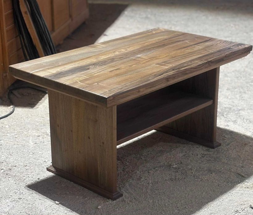 Холна маса от орех