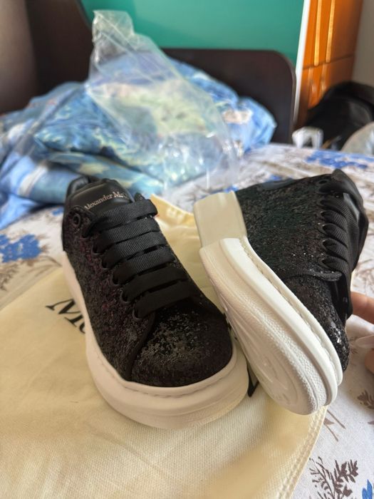 Adidasi Alexander McQueen