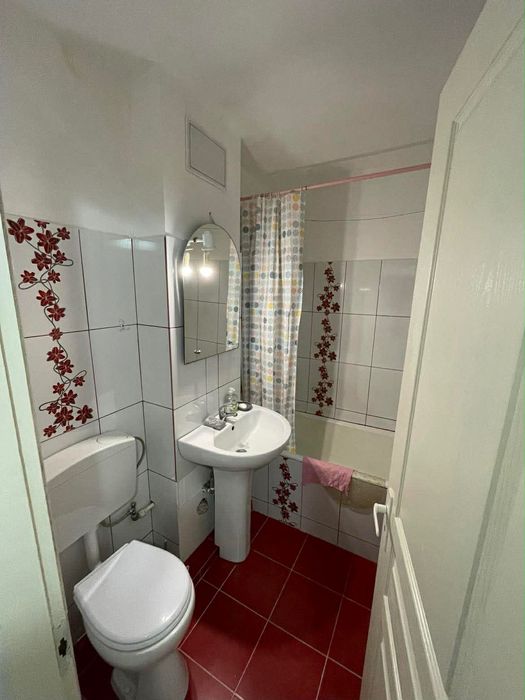 Garsoniera 30mp de închiriat !