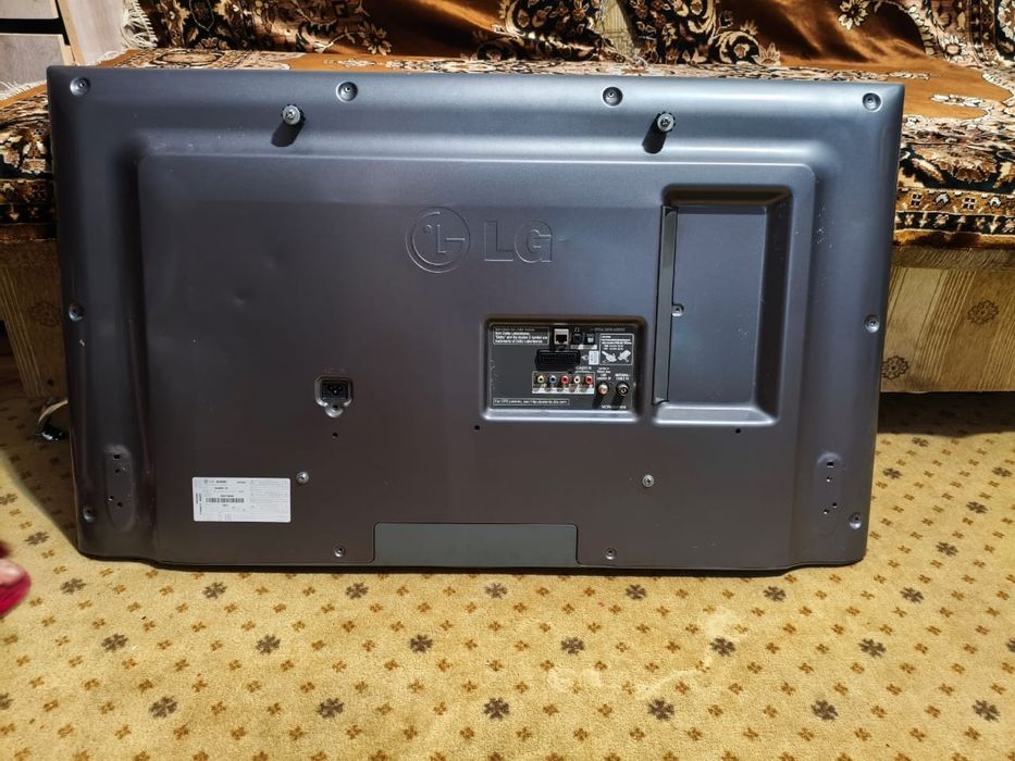 Продам телевизор б/у