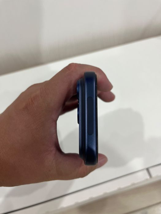 Продам iPhone 17 pro