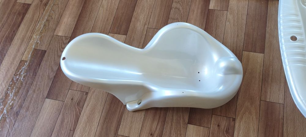 Продам ванночку с горкой