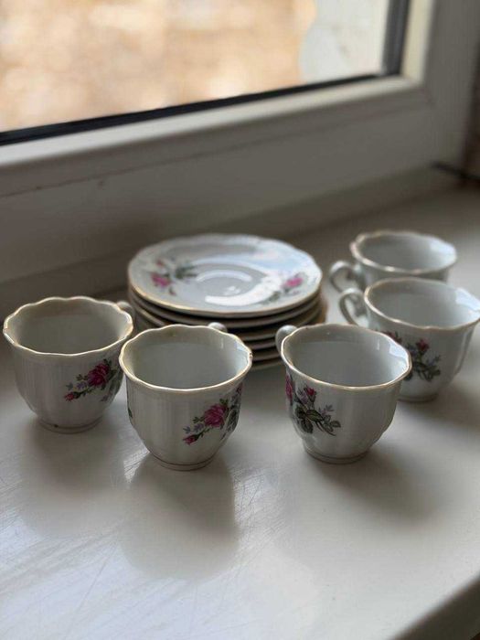 Посуда разная (без сколов и трещин)