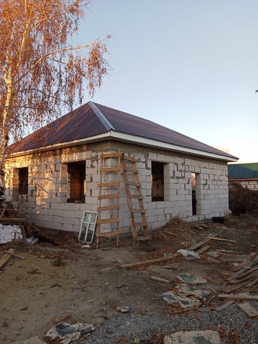 Продам дом не достроиный