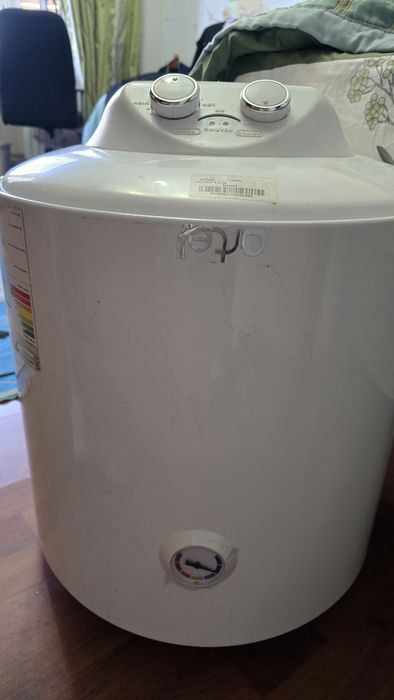 Водонагреватель 50л