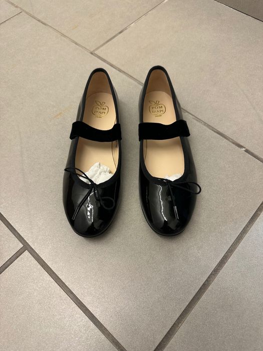 Детски елегантни черни обувки за момиче на POM D'API