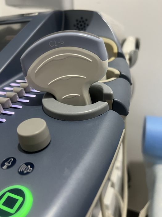 Продаю УЗ аппарат VOLUSON E8 Expert ВТ13