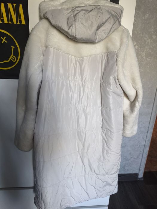 Продам зимнюю куртку