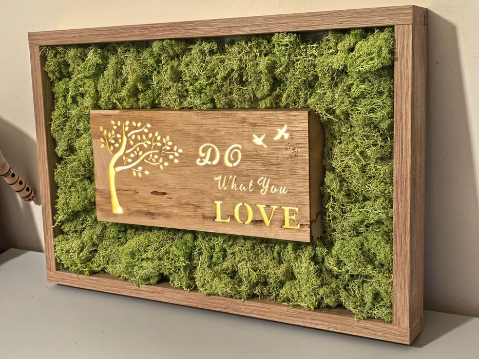 Декоративна картина със скандинавски мъх