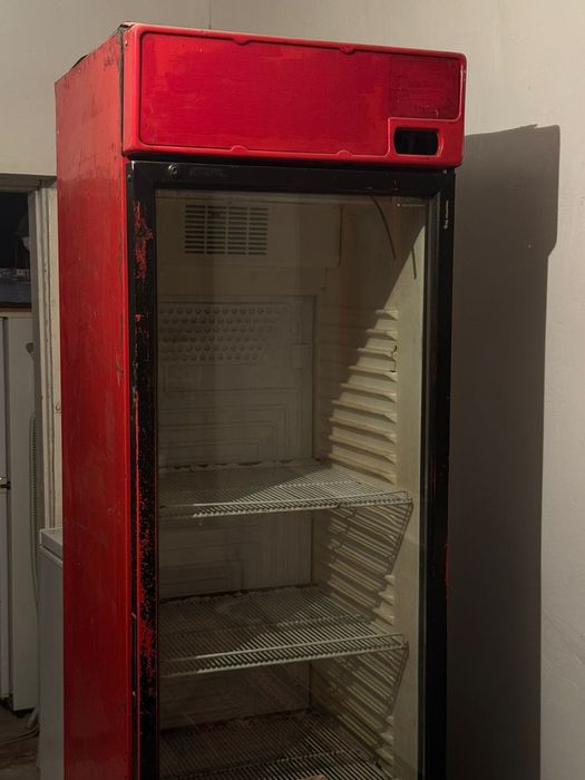 Холодильник  сатылады