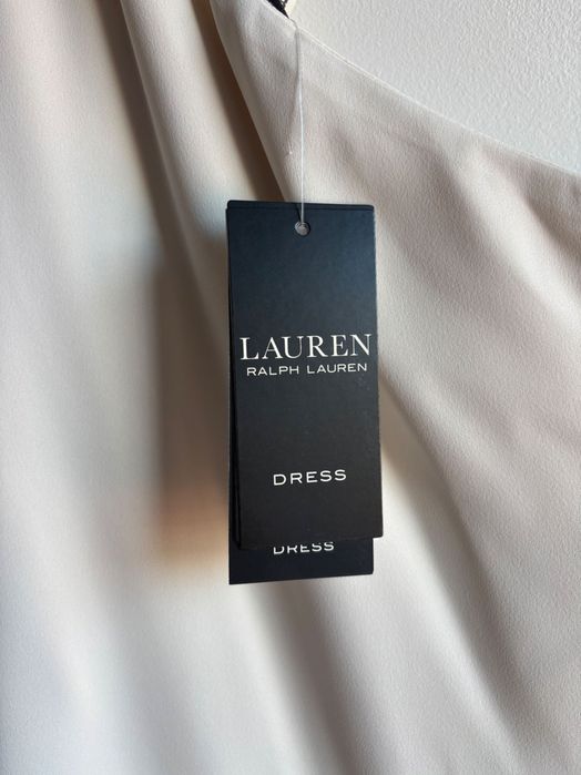 ЧИСТО НОВ ГАЩЕРИЗОН Ralph Lauren- В бяло Размер 6