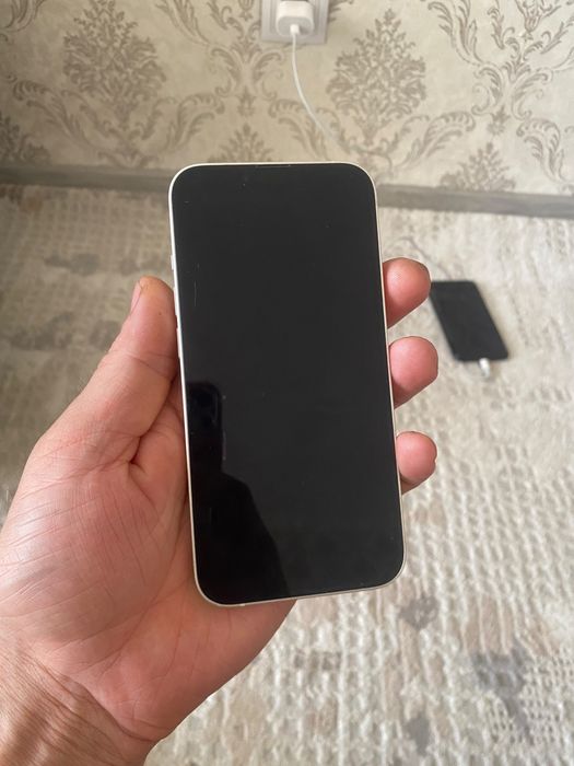 Iphone 13 срочно продам за 90.000