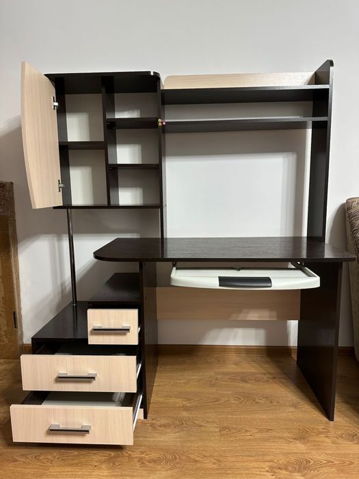 Рабочий-компьютерный стол