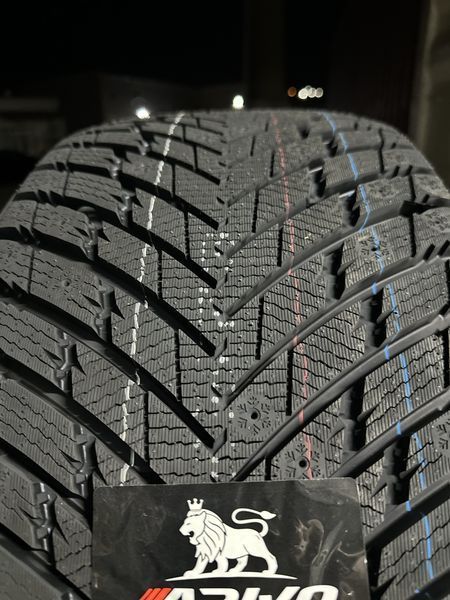 Нови зимни гуми ARIVO ARW7 285/35R22 106T XL НОВ DOT БОРД 2853522