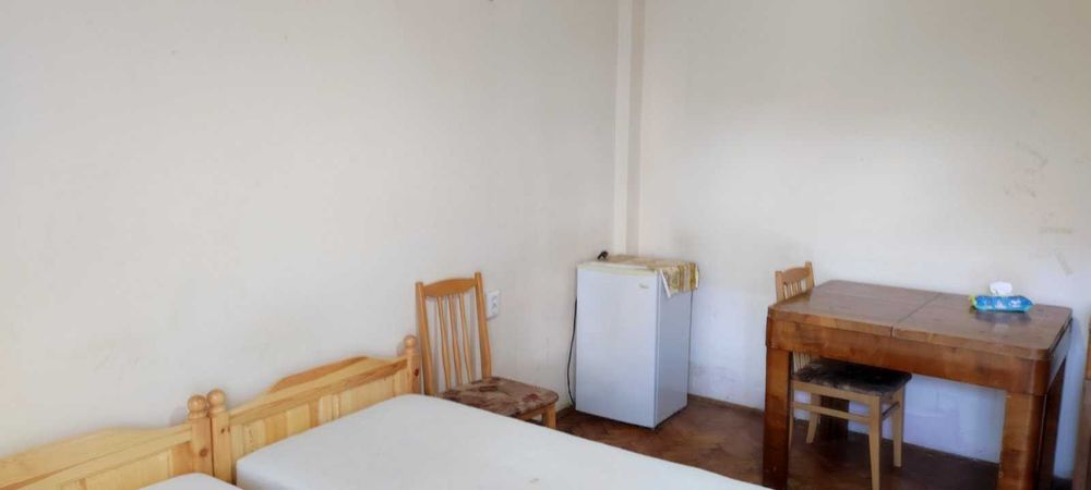 Дава се под наем Четиристаен апартамент в Велико Търново, Център - 14 кв.м за 99.45 € - Снимка #2