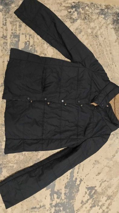 Продам женские куртки, размер S