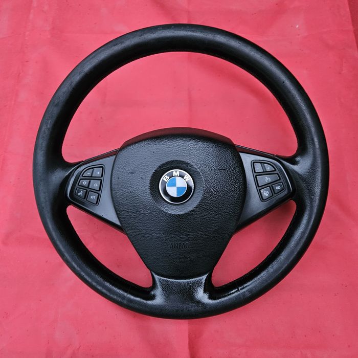 Руль с bmw  е83.