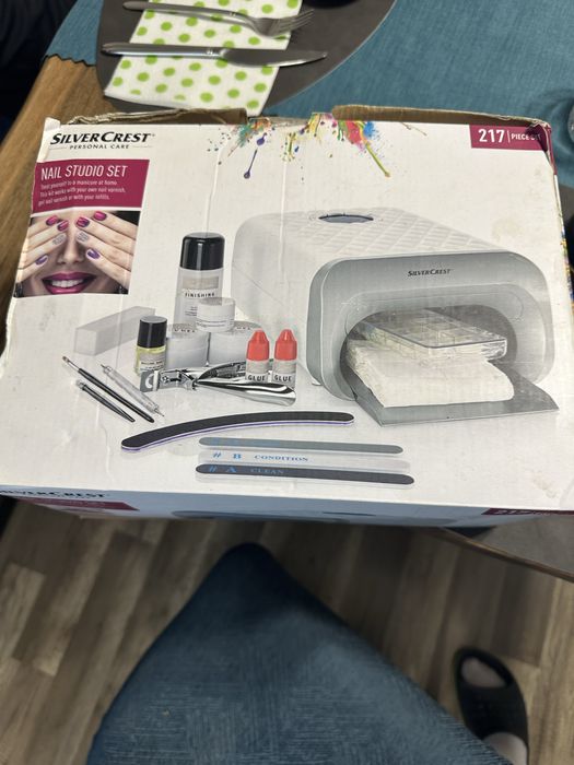 Продавам Лампа за Нокти