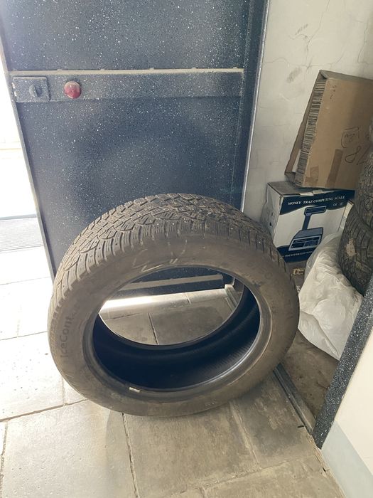 Зимние шины 275/50 R21
